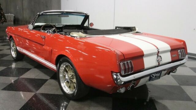 Ford Mustang 1965 image number 33