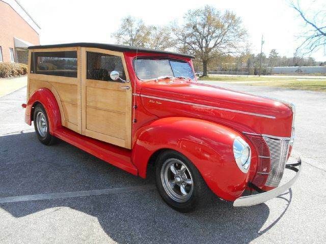 Ford Deluxe 1940 image number 24