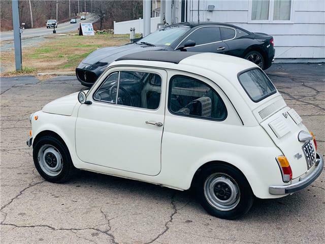 Fiat 500L 1970 image number 25