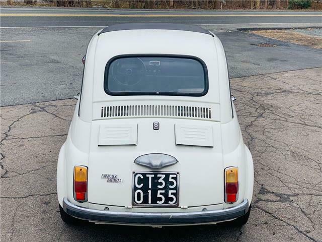 Fiat 500L 1970 image number 27