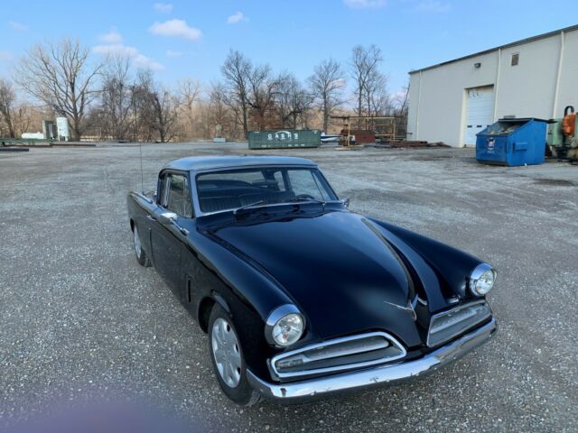 Studebaker Commander 1953 image number 2