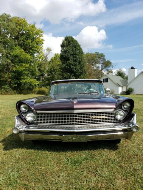 Lincoln Continental 1959 image number 2