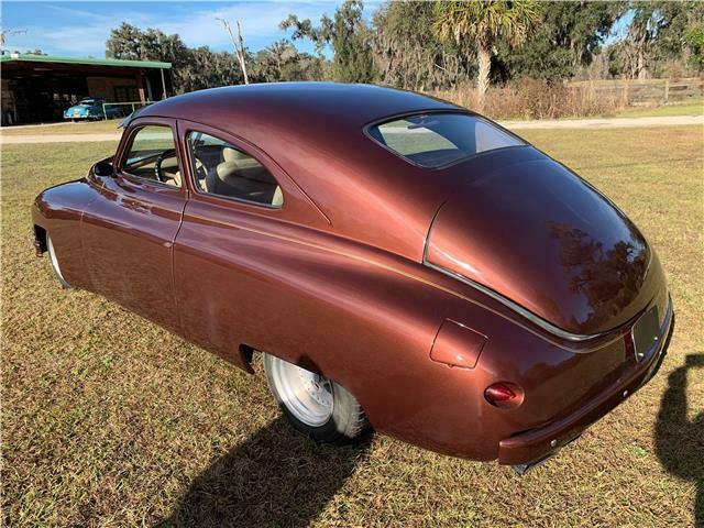 Packard 2 Door Coupe 1948 image number 28