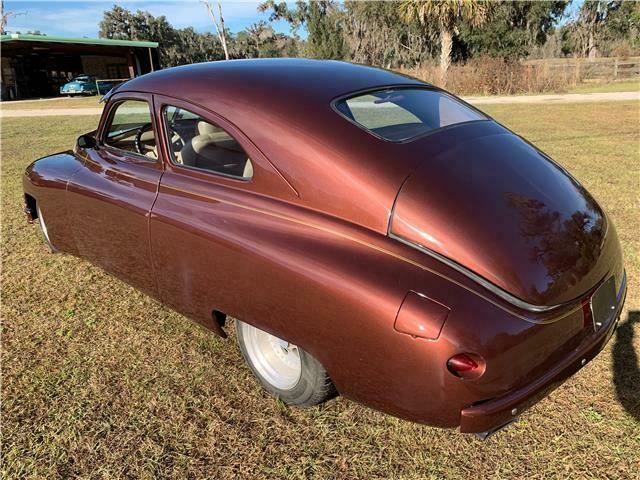 Packard 2 Door Coupe 1948 image number 29