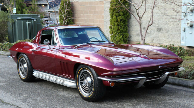 Chevrolet Corvette 1965 image number 2