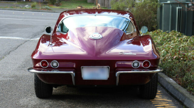 Chevrolet Corvette 1965 image number 29