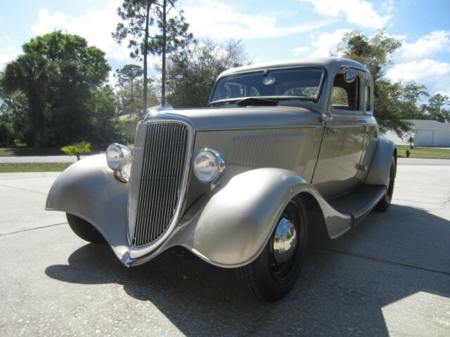 Ford 5-Windows All Steel Henry Ford 1934 image number 10