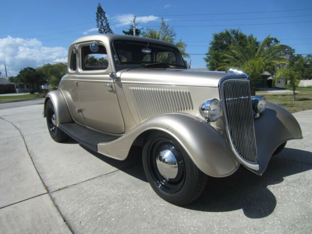 Ford 5-Windows All Steel Henry Ford 1934 image number 12