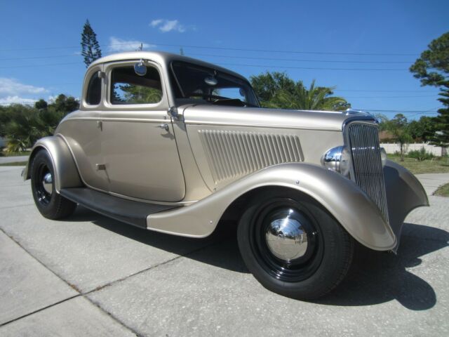 Ford 5-Windows All Steel Henry Ford 1934 image number 40