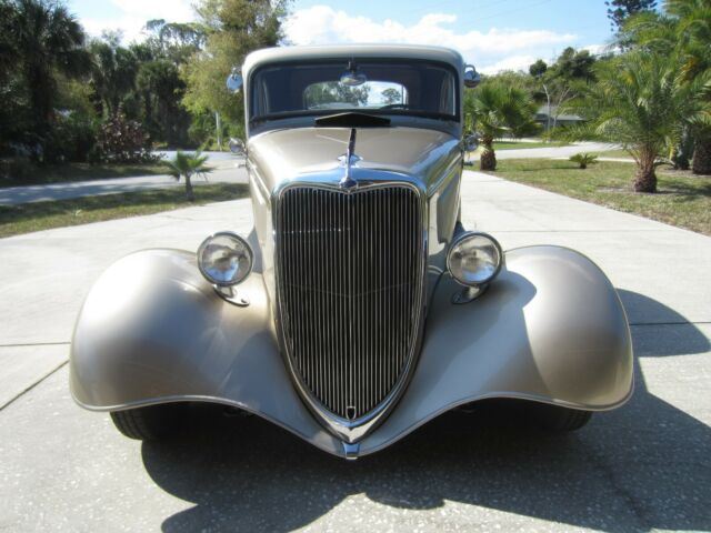 Ford 5-Windows All Steel Henry Ford 1934 image number 41