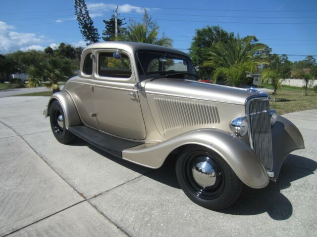 Ford 5-Windows All Steel Henry Ford 1934 image number 7