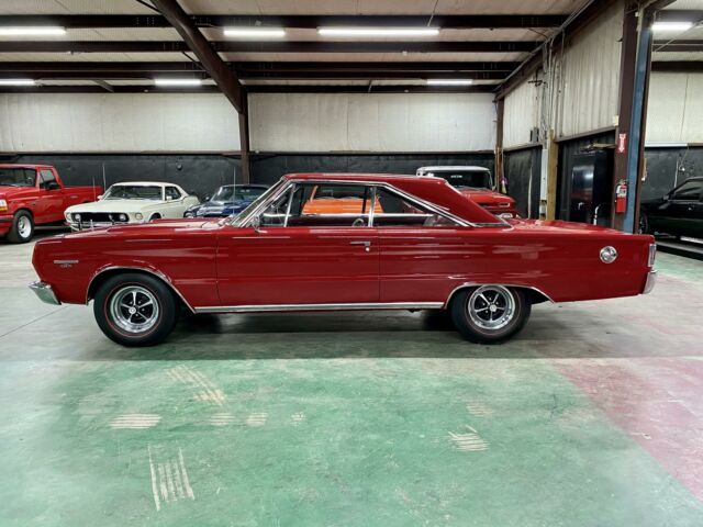 Plymouth GTX 1967 image number 1