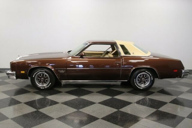 Oldsmobile Cutlass 1977 image number 27