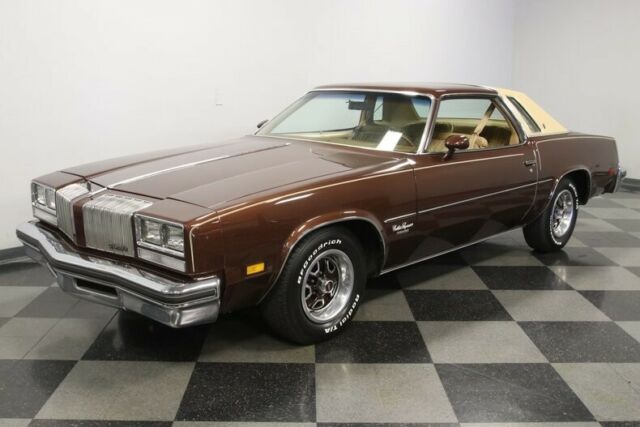 Oldsmobile Cutlass 1977 image number 29