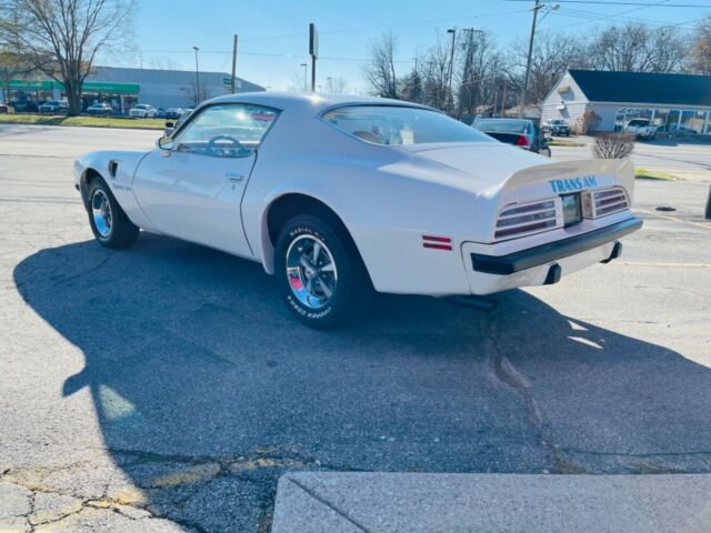 Pontiac Trans Am 1974 image number 22