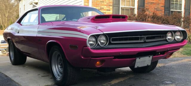 Dodge Challenger 1971 image number 1