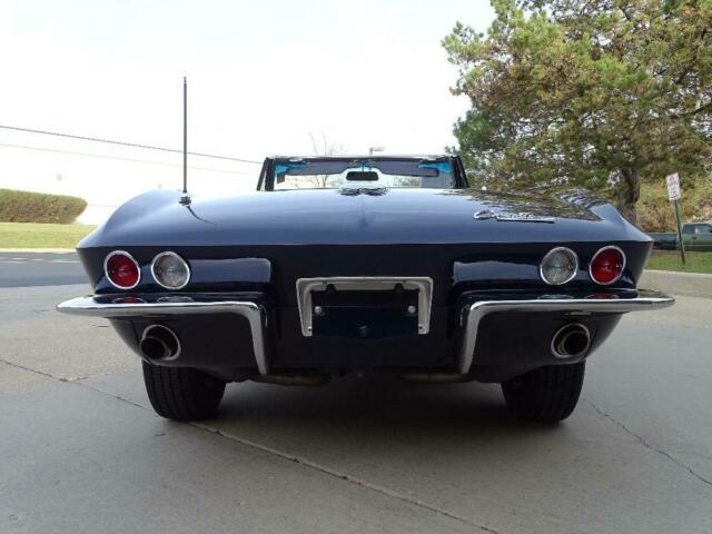 Chevrolet Corvette 1964 image number 11