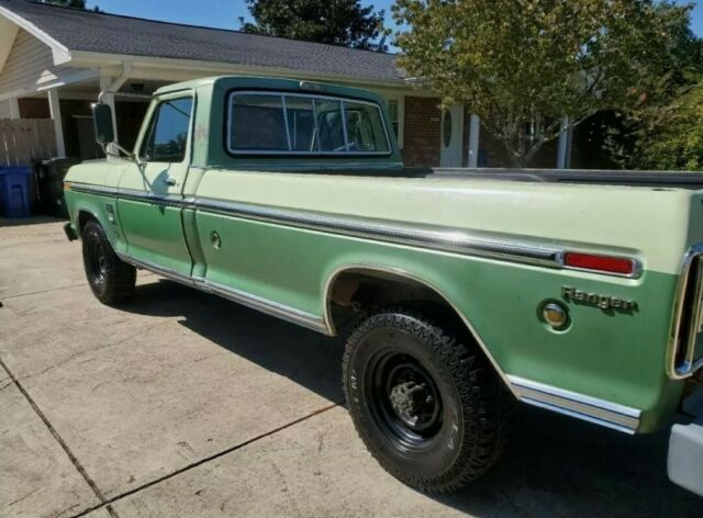 Ford F350 1973 image number 23