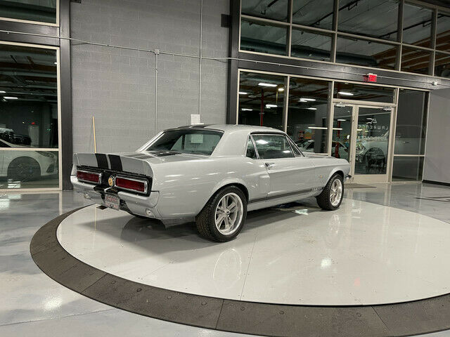 Ford Mustang 1967 image number 0