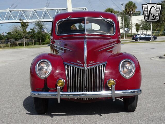 Ford Deluxe 1939 image number 34