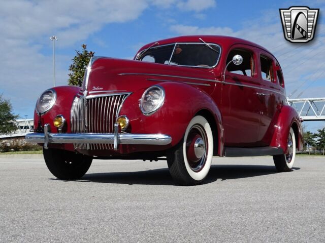 Ford Deluxe 1939 image number 38