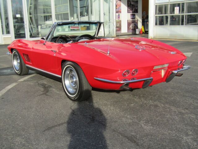 Chevrolet Corvette 1967 image number 27