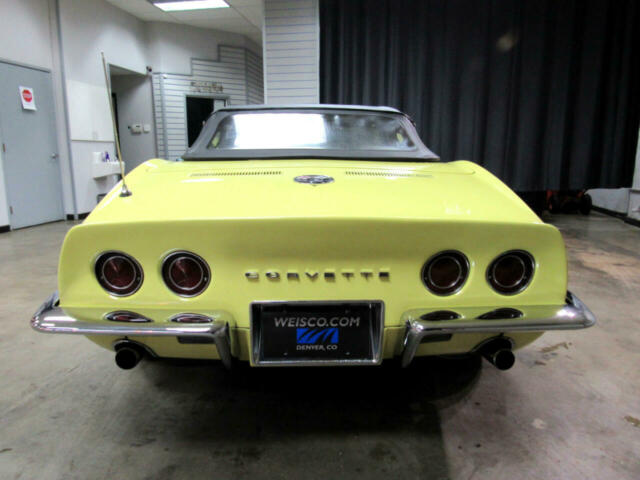 Chevrolet Corvette 1968 image number 15