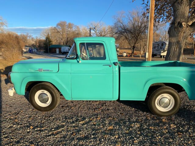 Ford F-100 1959 image number 1