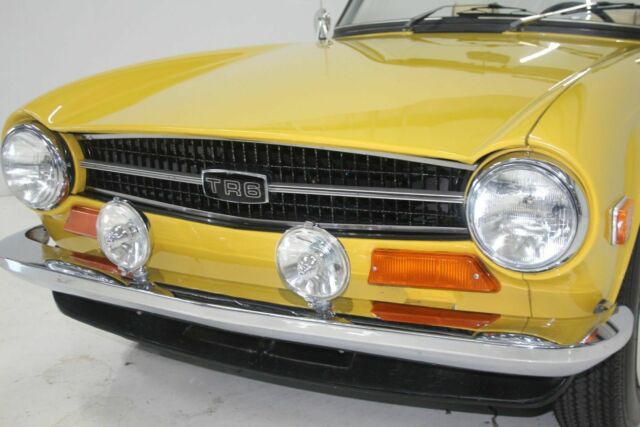 Triumph TR-6 1973 image number 28