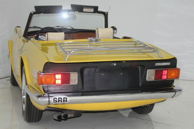 Triumph TR-6 1973 image number 33