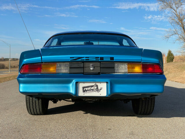 Chevrolet Camaro 1979 image number 29