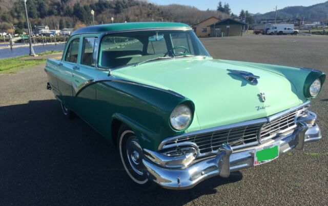 Ford Fairlane 1956 image number 1