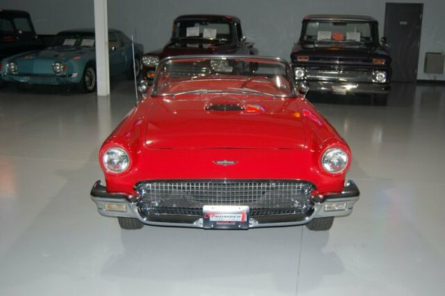 Ford Thunderbird Convertible 1957 image number 1