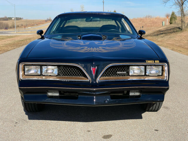 Pontiac Trans Am 1977 image number 1