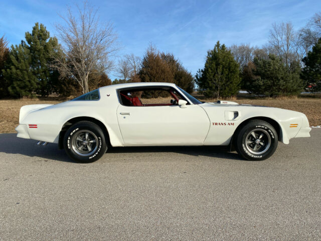 Pontiac Trans Am 1976 image number 31