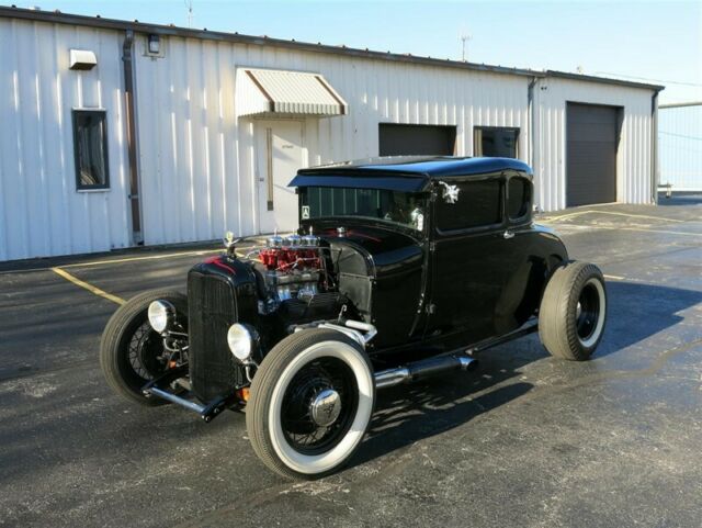 Ford Model A 5-Window Coupe, 1929 image number 1