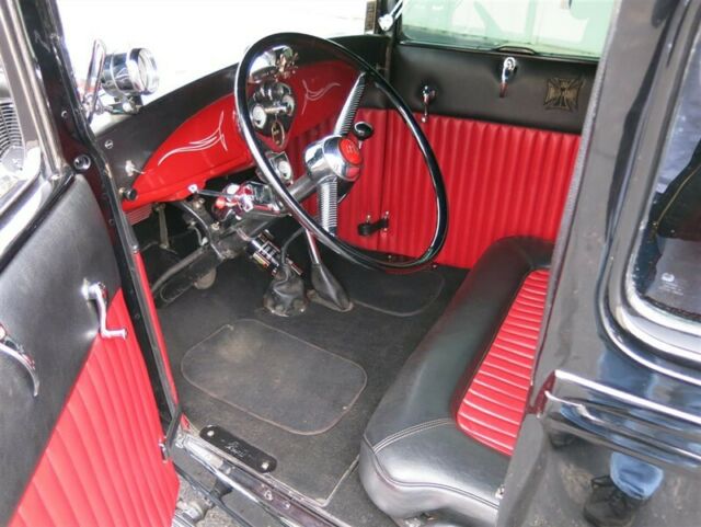 Ford Model A 5-Window Coupe, 1929 image number 16