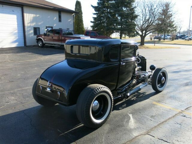 Ford Model A 5-Window Coupe, 1929 image number 33