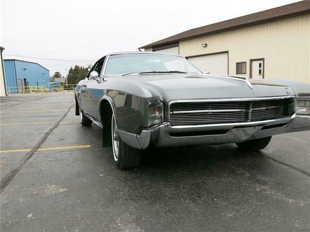 Buick Riviera GS, 1967 image number 20