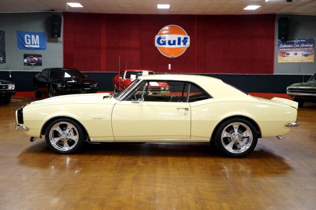 Chevrolet Camaro 1967 image number 2