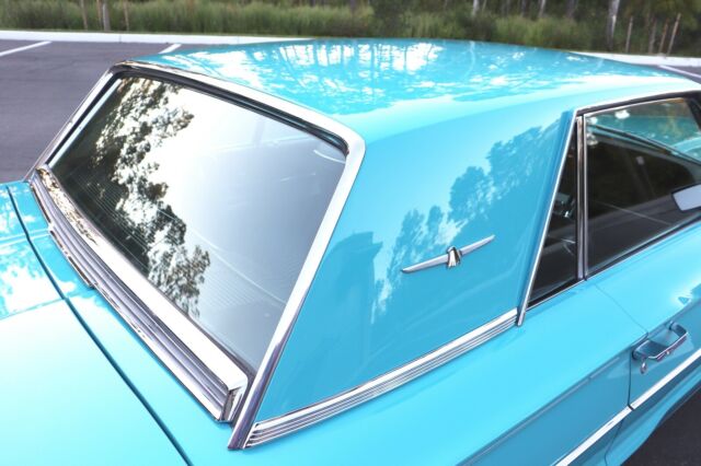 Ford Thunderbird 1964 image number 31