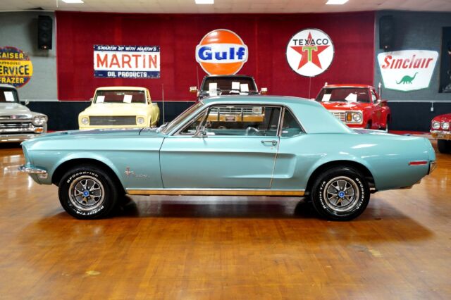 Ford Mustang 1968 image number 14