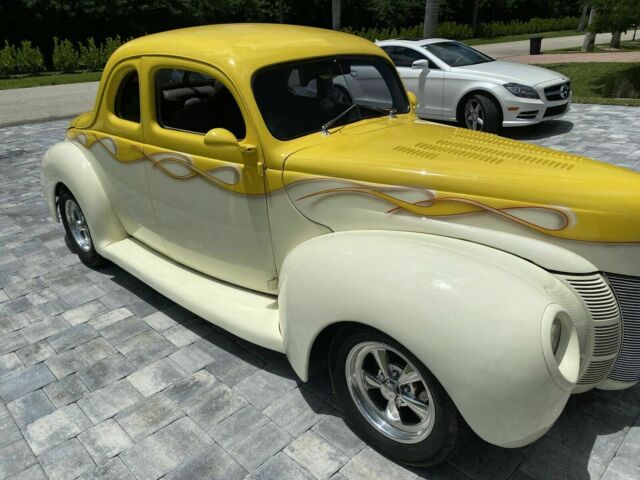 Ford Coupe 1940 image number 1