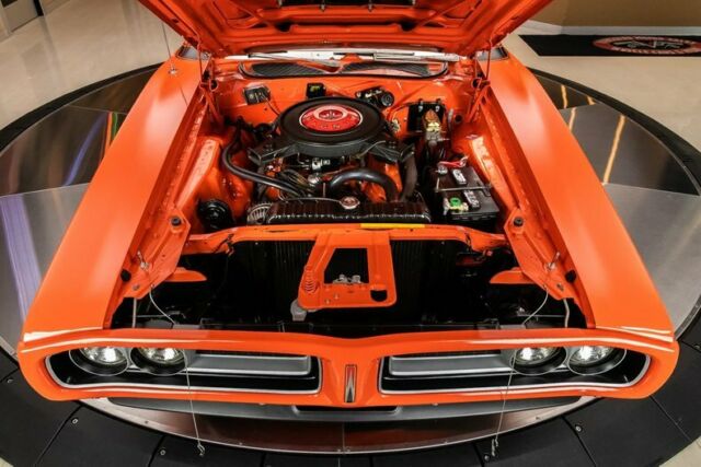 Dodge Super Bee 1971 image number 2