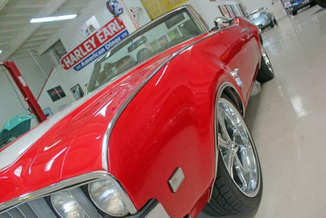 Oldsmobile Cutlass 1969 image number 31