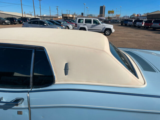 Lincoln Continental 1970 image number 3