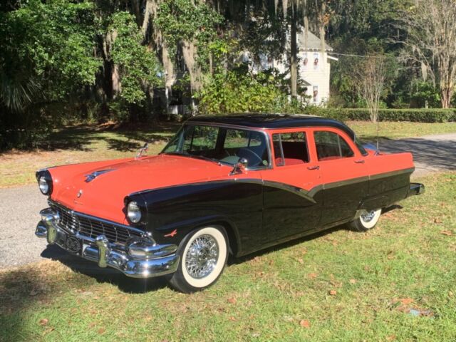 Ford Fairlane 1956 image number 23