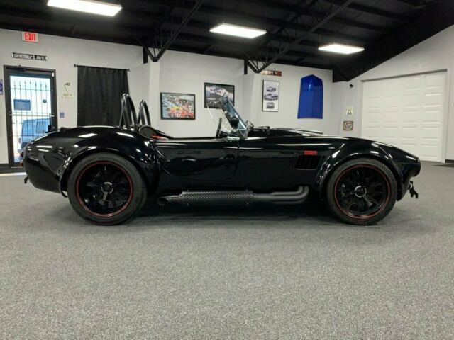 Shelby Cobra 1965 image number 29