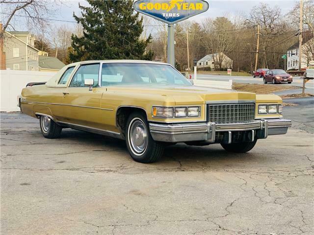 Cadillac DeVille 1976 image number 23