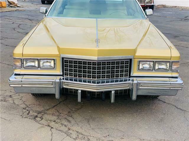 Cadillac DeVille 1976 image number 32